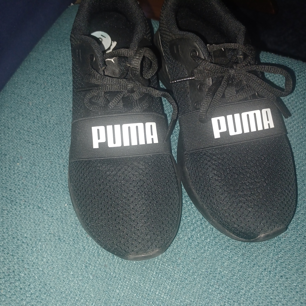 PUMA Black Sneakers